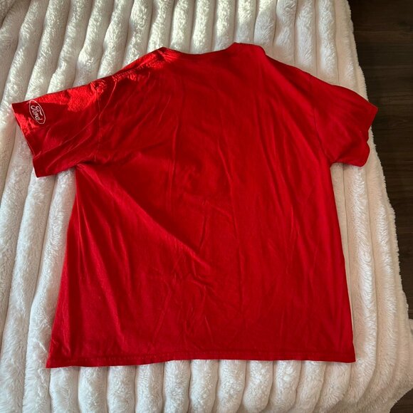 Men's Red T-shirt - Picture 3 of 3